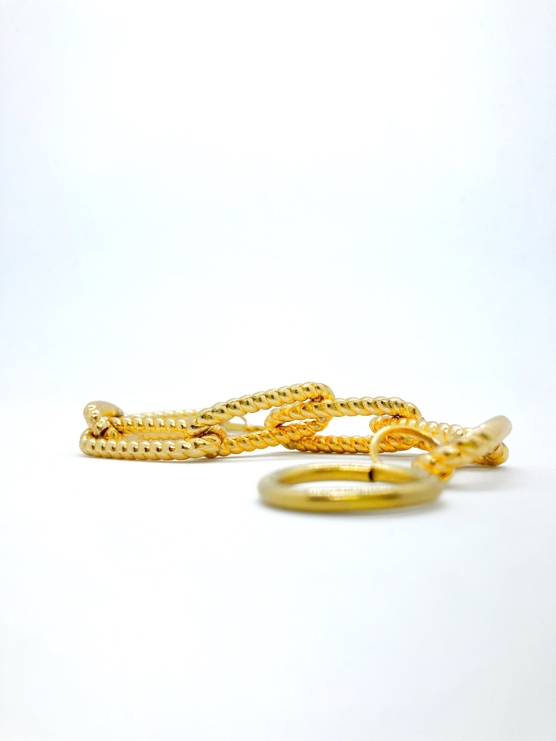 Close up del bracciale CATENA in giallo oro